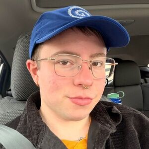 Meet your Posher, August